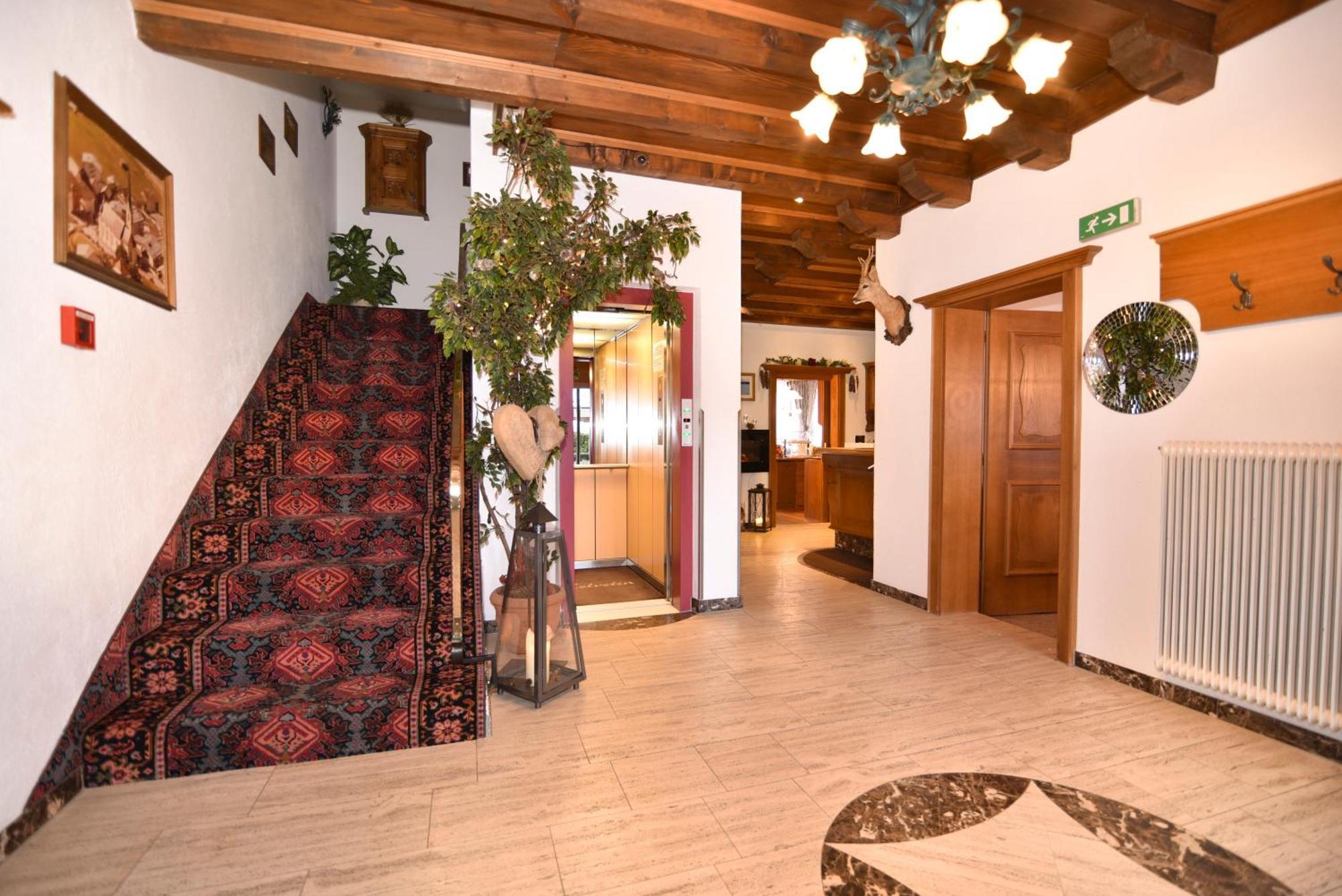 Garni Helvetia Hotel Ischgl
